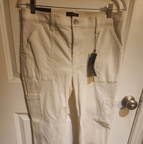 Banana Republic Cargo Sloane Pants Creme/Winter white - Picture 3 of 9